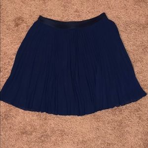 Hollister navy skirt